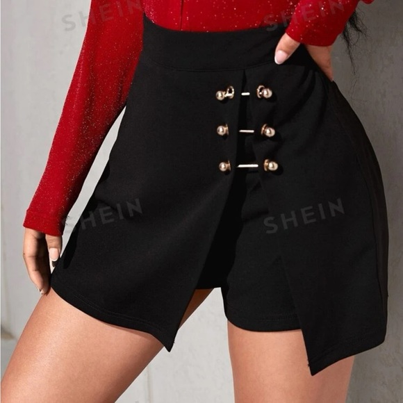 Buckle skirt - Picture 3 of 6